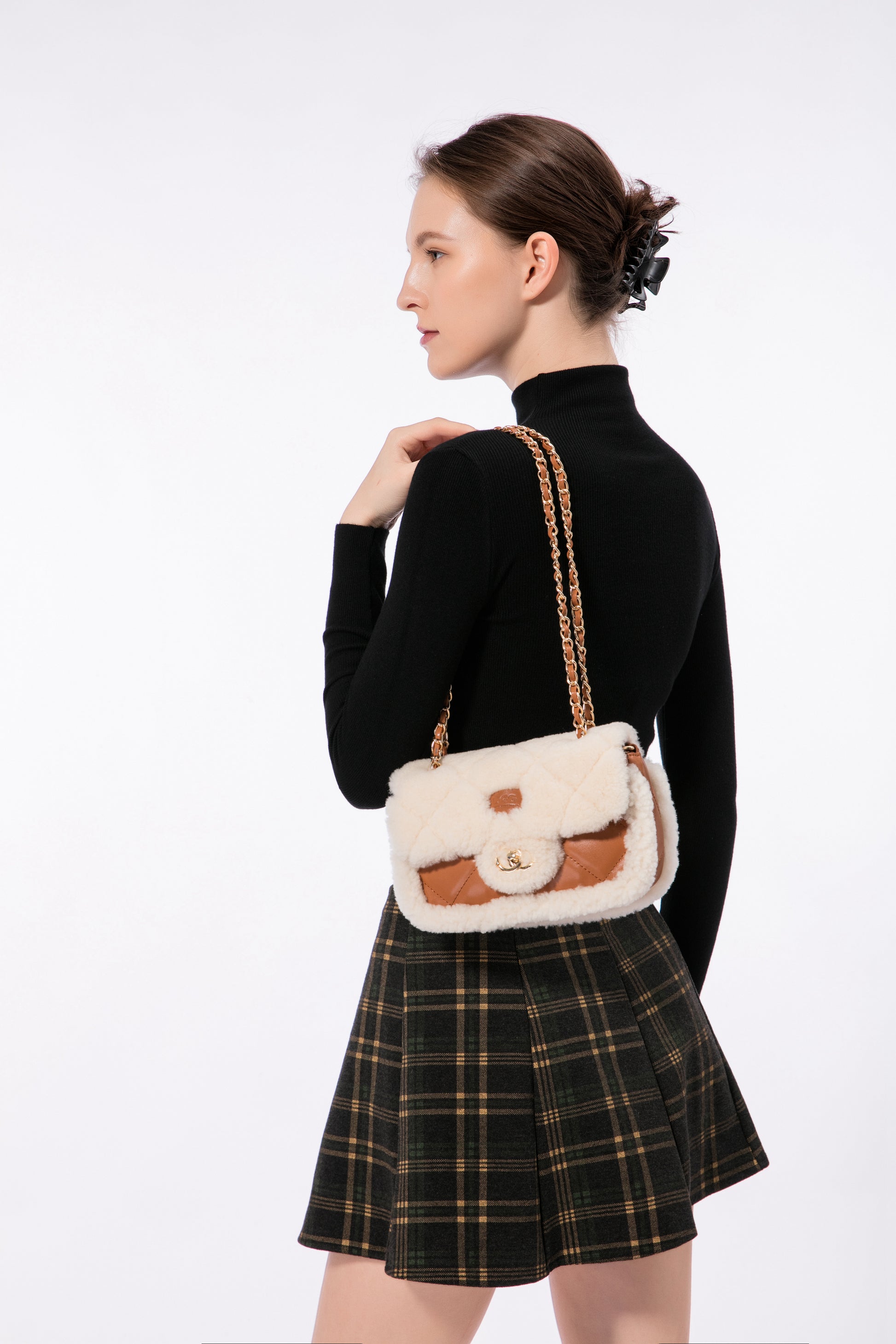UGG Fluffy Shoulder Bag