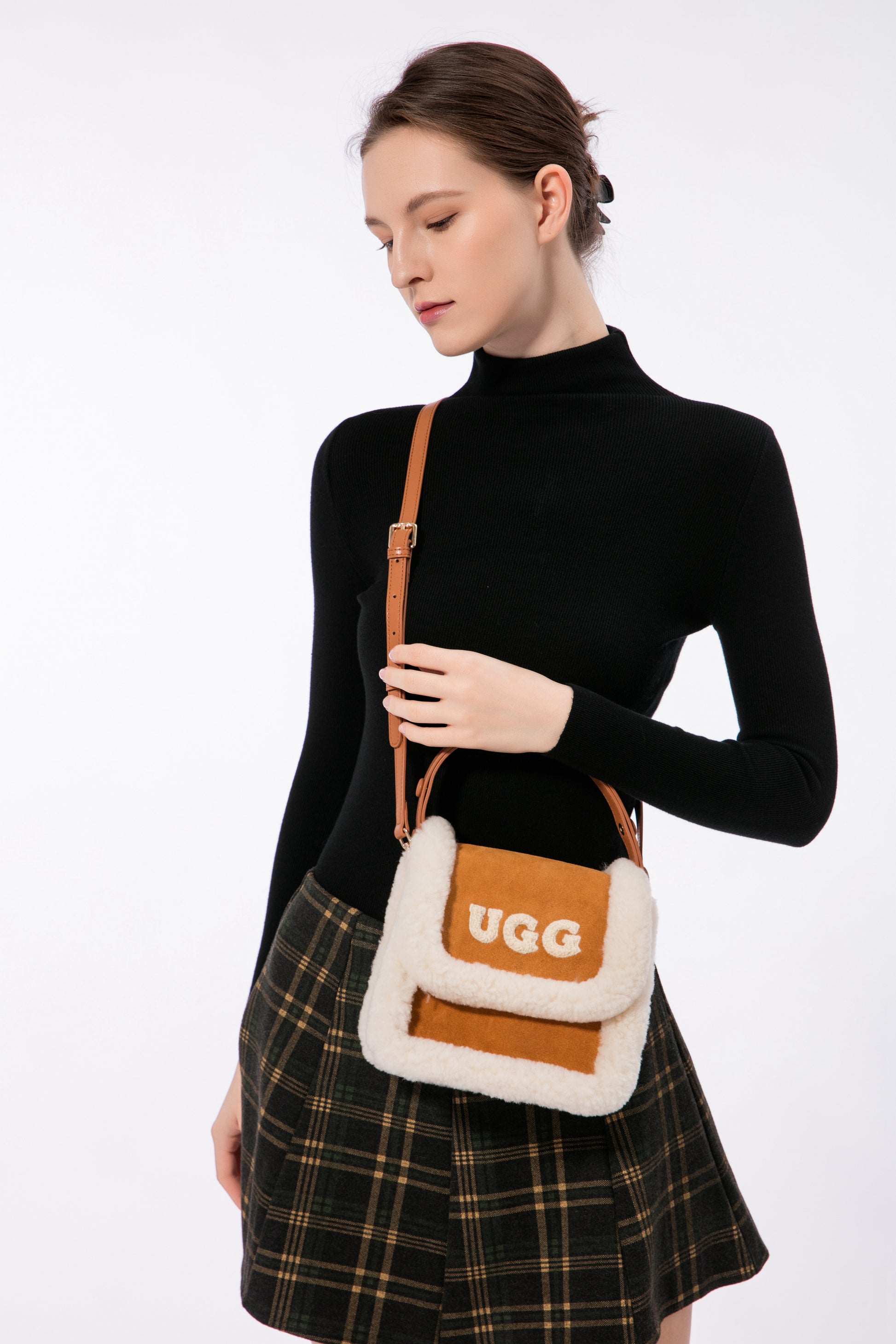 UGG Noa Mini Flap Bag