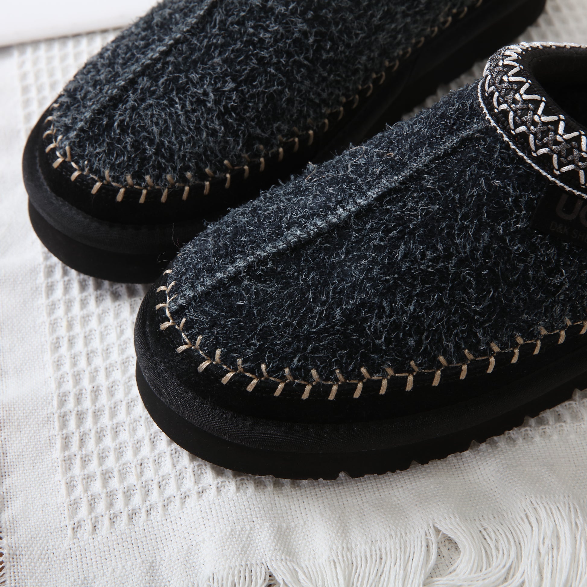 UGG Snow Suede Tasman Biarritz