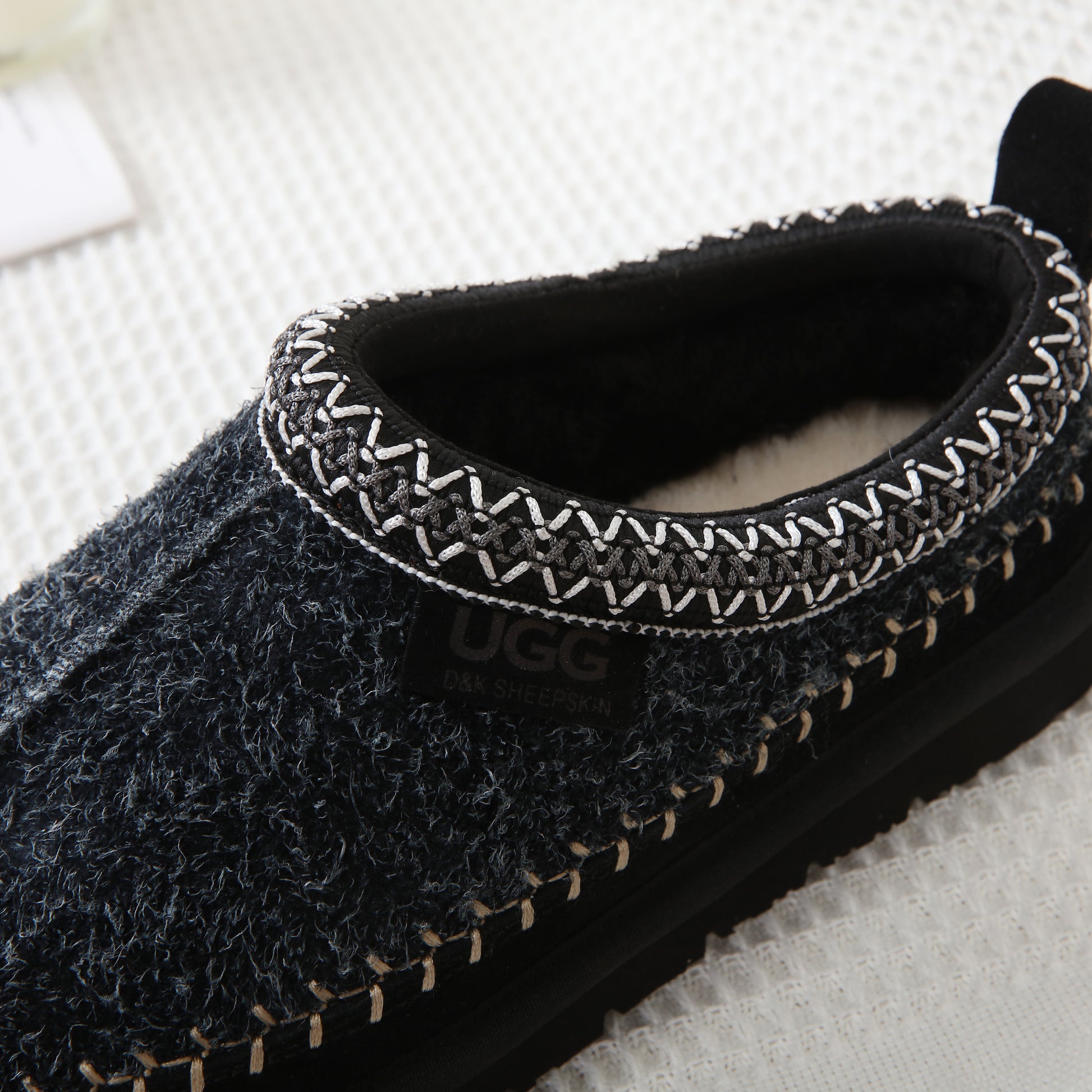 UGG Snow Suede Tasman Biarritz
