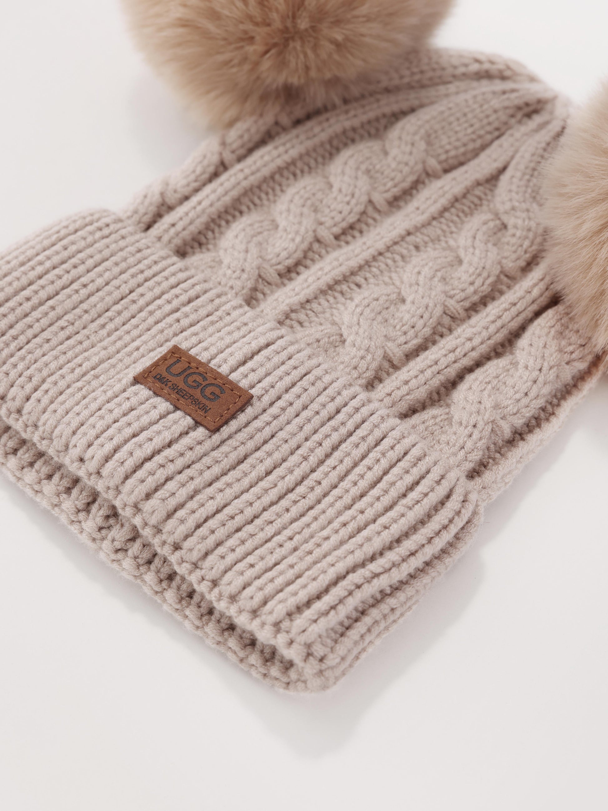 UGG Baby Bear Pom Pom Beanie