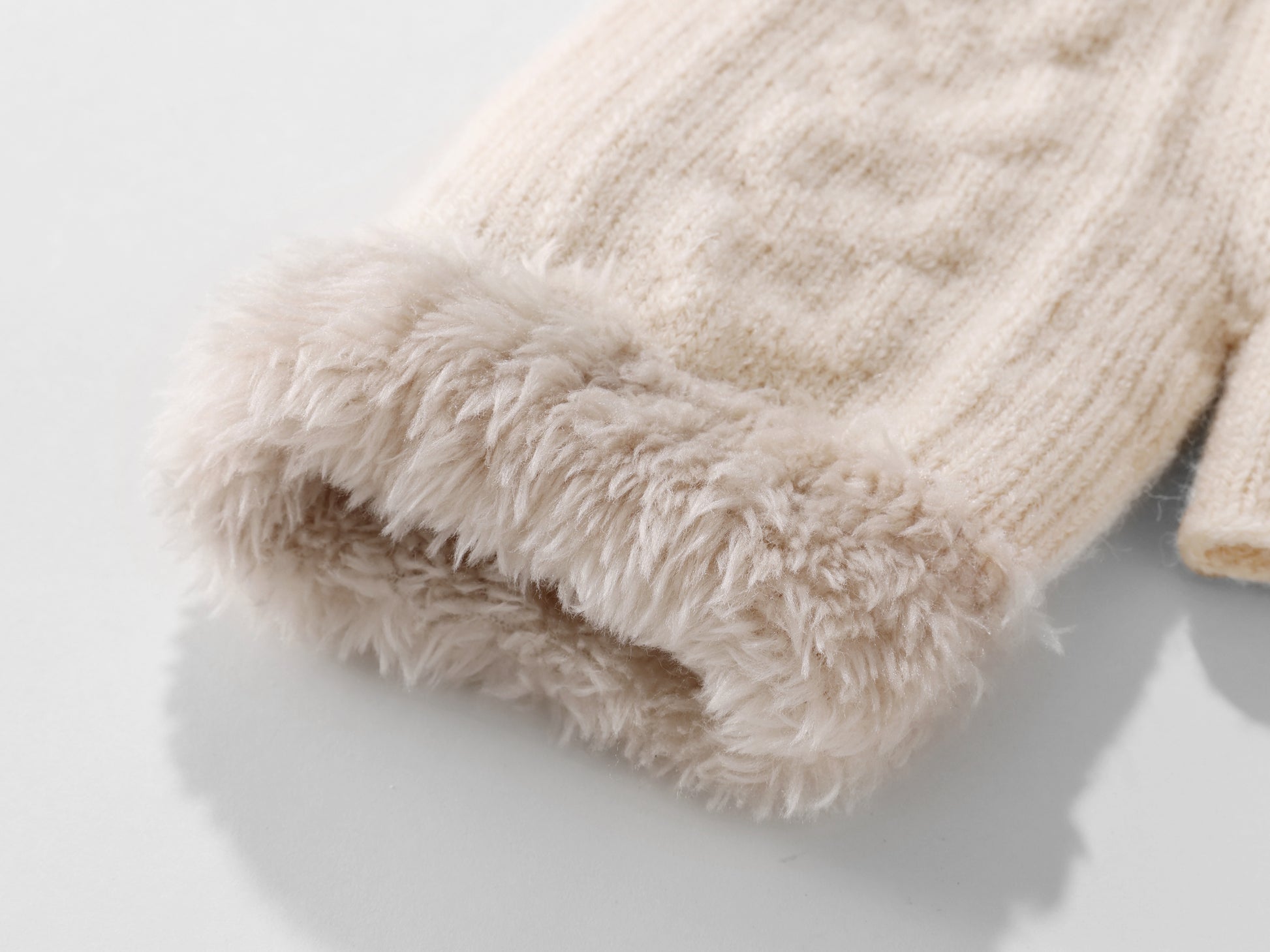 UGG Fingerless Knit Gloves
