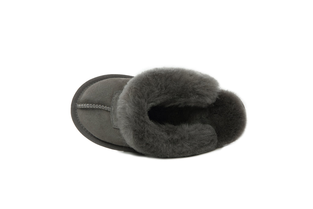 UGG  Children Real Soft AUS Sheepskin Wool Scuff Slide
