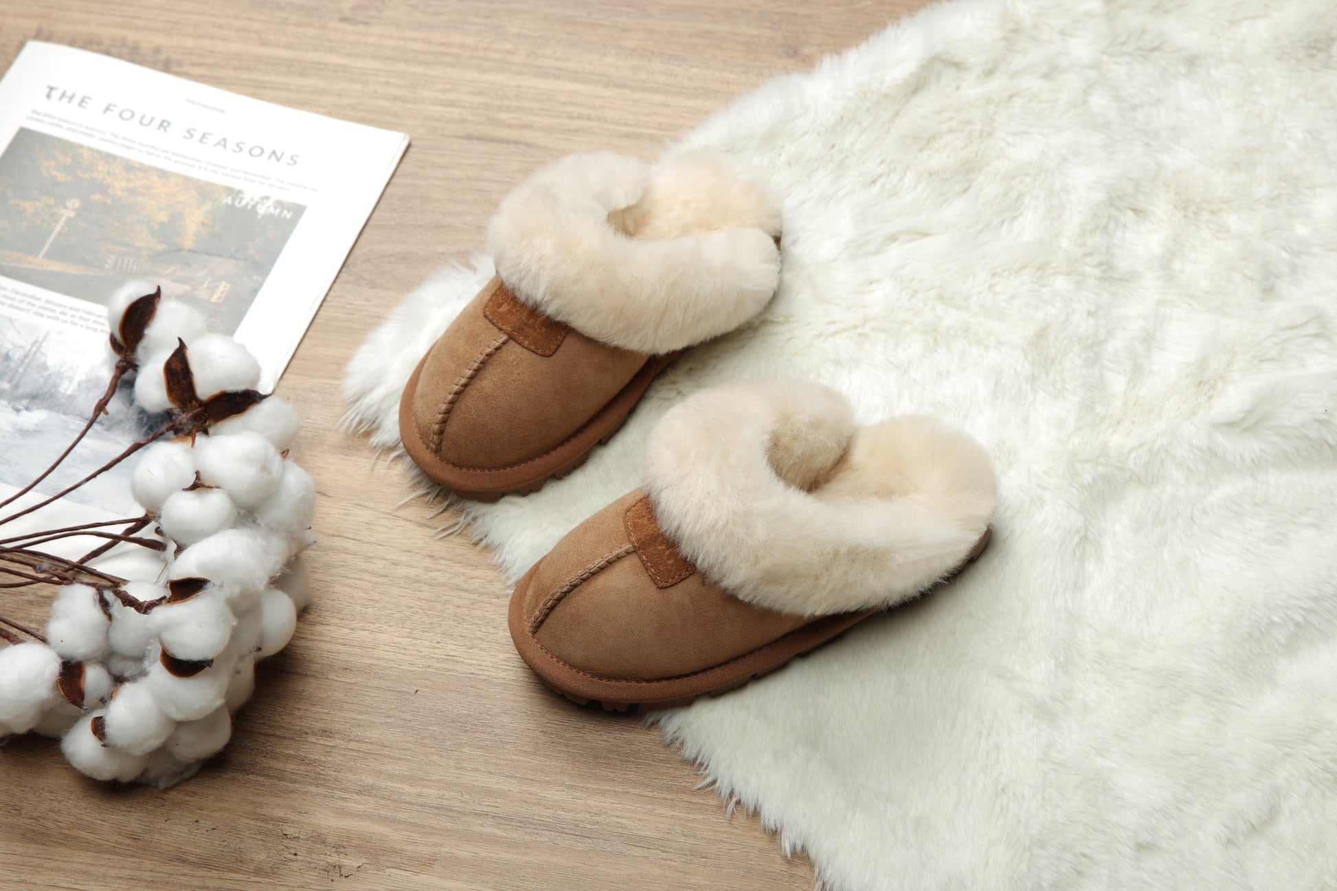 UGG  Children Real Soft AUS Sheepskin Wool Scuff Slide